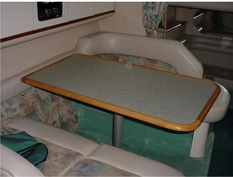 Slide: The Image of Sea Ray 330 Sundancer 1996 - 3