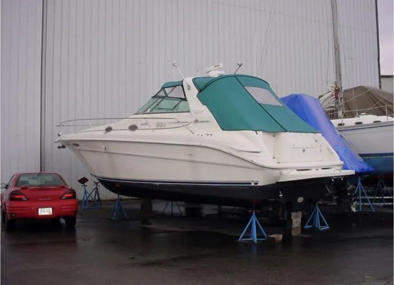 Slide: The Image of Sea Ray 330 Sundancer 1996 - 5