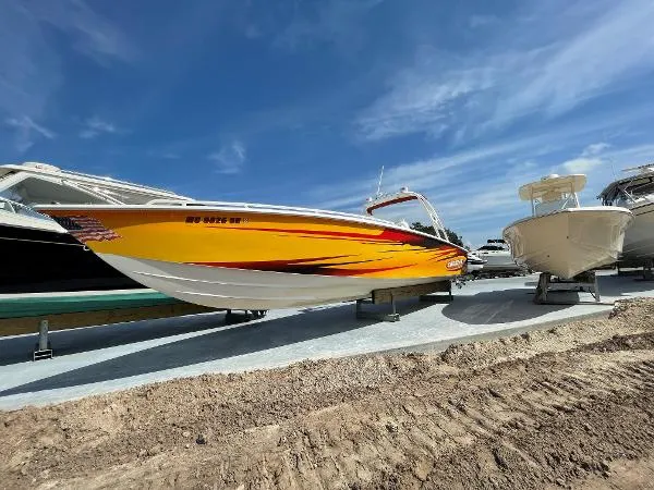 Slide: The Image of Concept Boats 36 Cuddy Center Console 2007 - 5