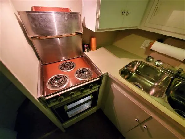 Slide: The Image of Uniflite Double Cabin 36 1973 - 10