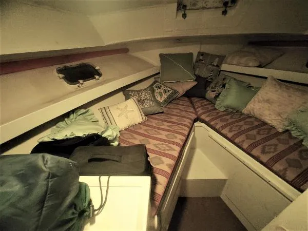 Slide: The Image of Uniflite Double Cabin 36 1973 - 11