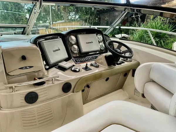 Slide: The Image of Sea Ray 40 Sundancer 2009 - 9