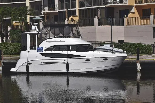 Slide: The Image of Meridian 368 Motoryacht 2007 - 3