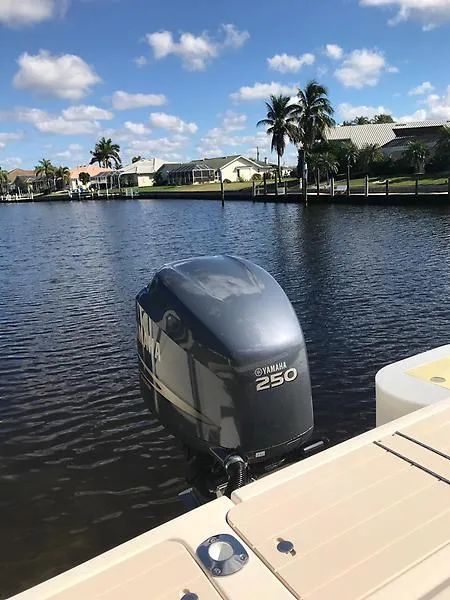 Slide: The Image of Parker Marine 2320 SL Sport Cabin 2011 - 6