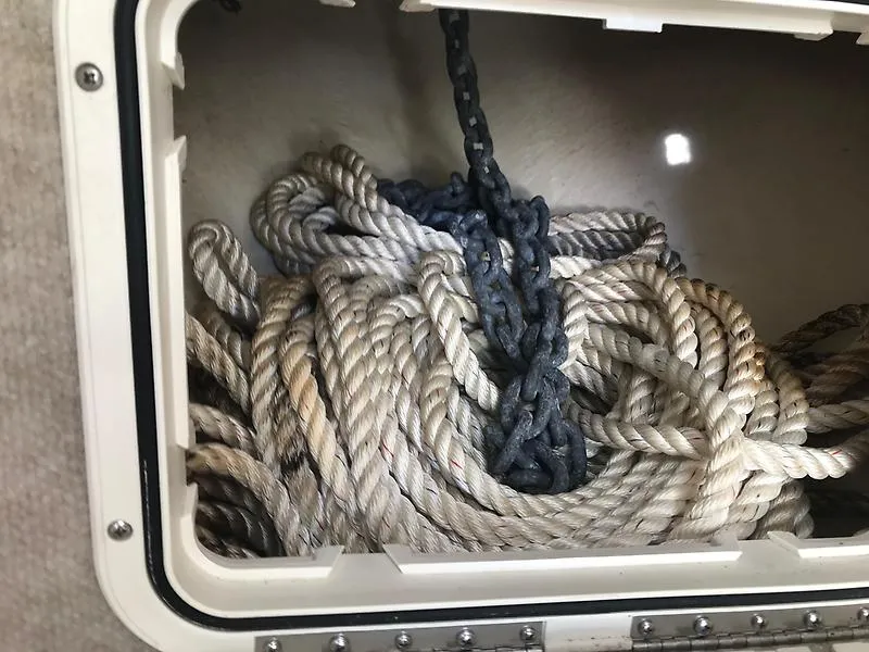 Slide: The Image of Parker Marine 2320 SL Sport Cabin 2011 - 8