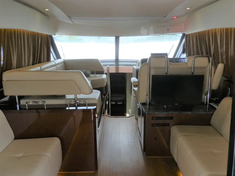 Slide: The Image of Sea Ray 470 Sundancer 2015 - 11