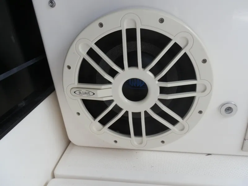 Slide: The Image of Sea Ray 470 Sundancer 2015 - 8
