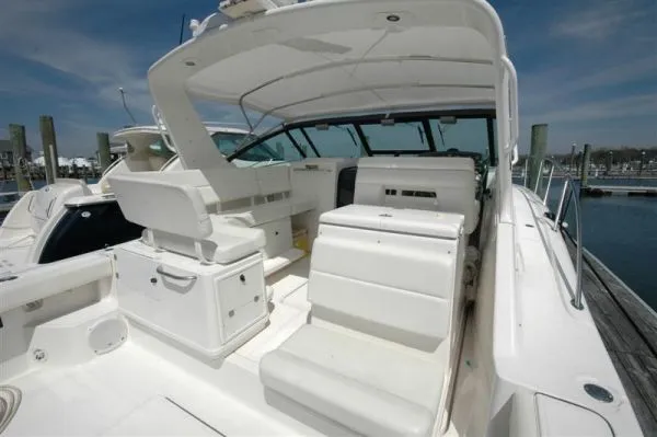 Slide: The Image of 2002 Tiara Yachts 3500 Open boat interior view - 2