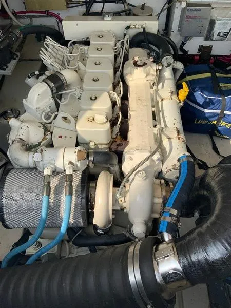 Slide: The Image of Engine room of 2002 Tiara Yachts 3500 Open. - 42