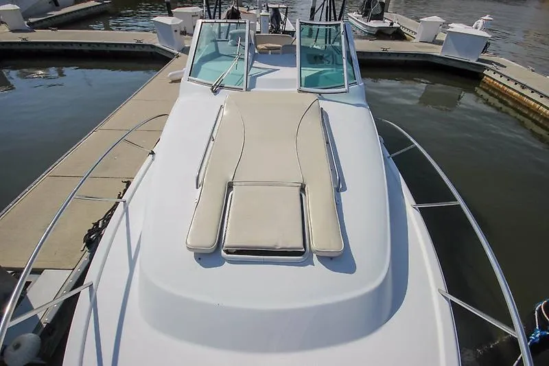 Slide: The Image of Chris-Craft 26 Constellation 2002 - 5