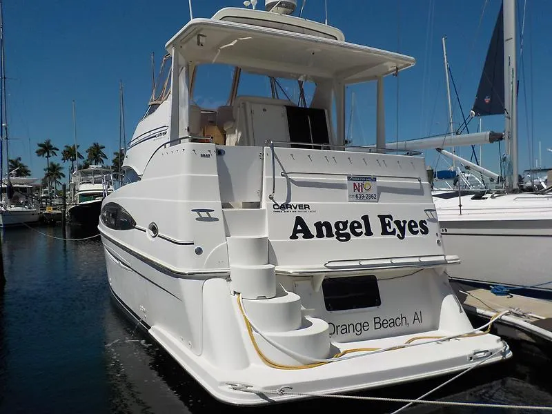 Slide: The Image of Carver Yachts 366 Motor Yacht 2004 - 2