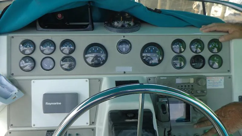 Slide: The Image of Carver Yachts SANTEGO 1996 - 3