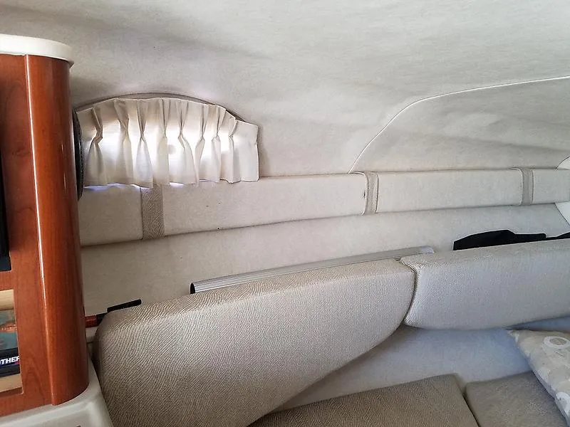 Slide: The Image of Sea Ray 240 Sundancer 2008 - 3