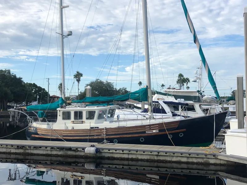 Slide: The Image of Fisher 37 Pilothouse 1977 - 0