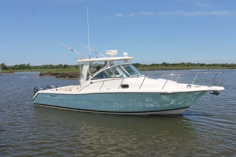 Slide: The Image of Pursuit 3070 Offshore 2006 - 0