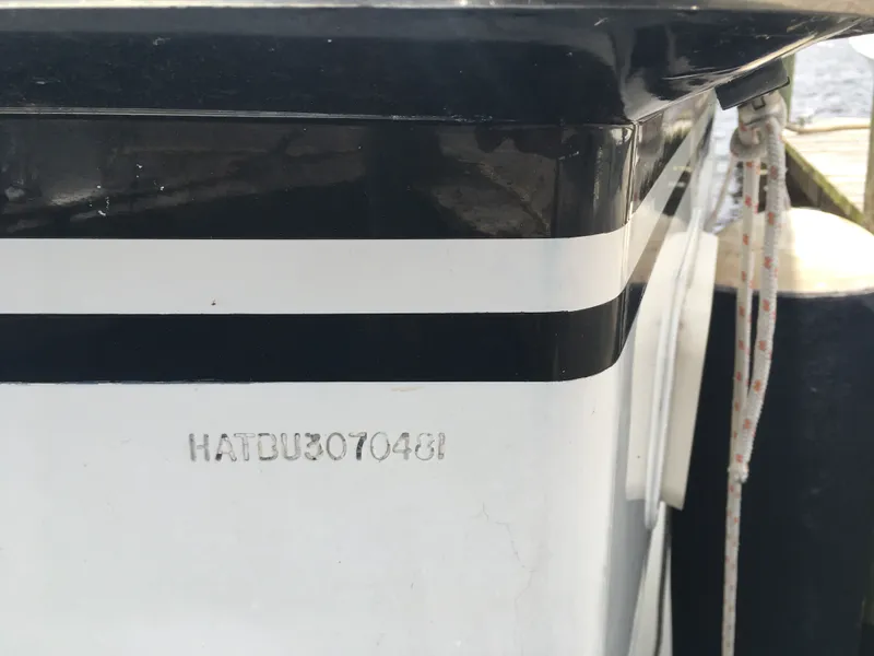 Slide: The Image of Hatteras Cockpit M/Y 1981 - 1