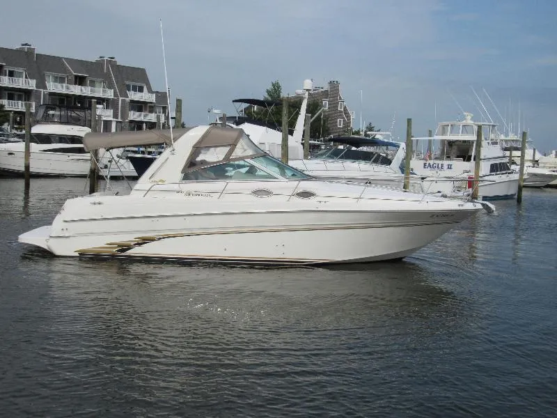 Slide: The Image of Sea Ray Sundancer 1998 - 0