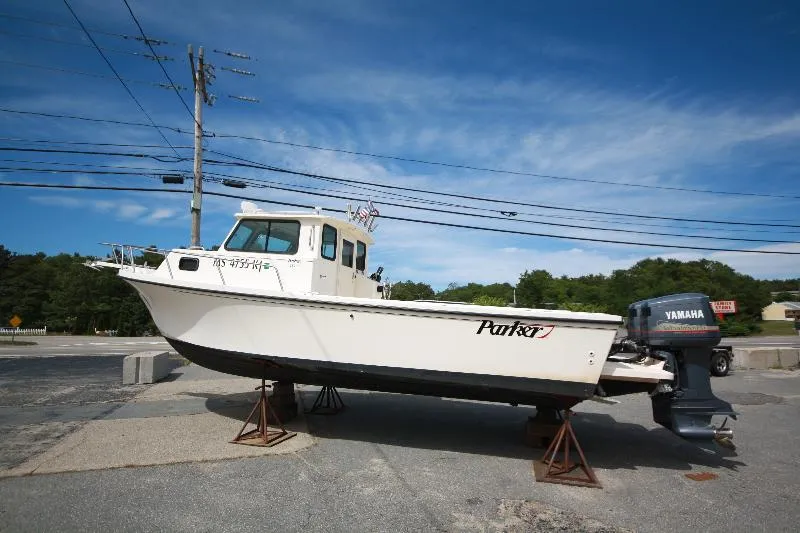 Slide: The Image of Parker Marine 2520 1998 - 0