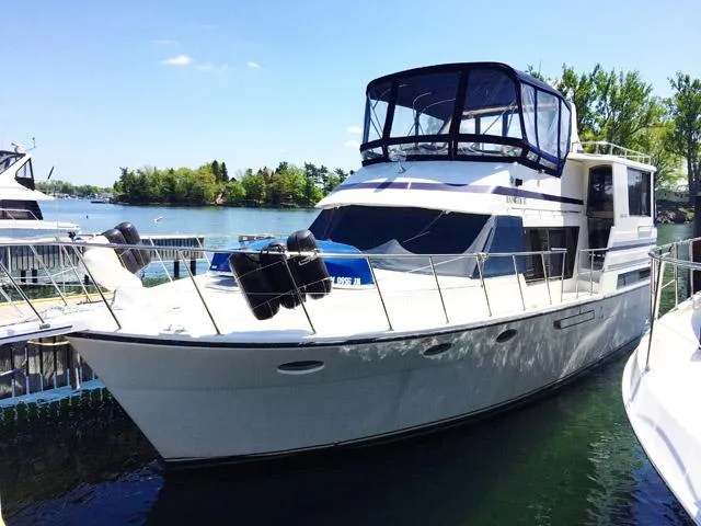 Slide: The Image of Hyatt 40 Sundeck Motor Yacht 1989 - 0