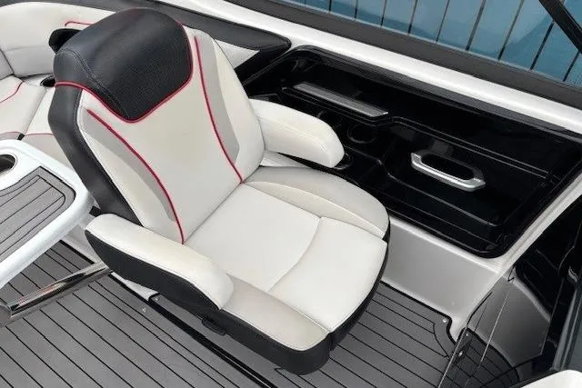 Slide: The Image of 2018 Yamaha Boats 212X interior with sleek seating and modern design. - 25