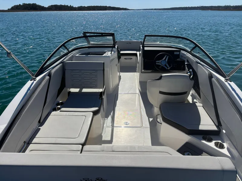 Slide: The Image of Interior of 2024 Sea Ray SPX 210 Outboard on open water. - 24