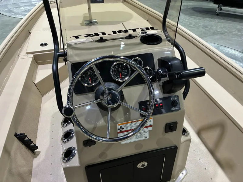 Slide: The Image of Steering console of G3 Bay 17 boat, model year 2026. - 8