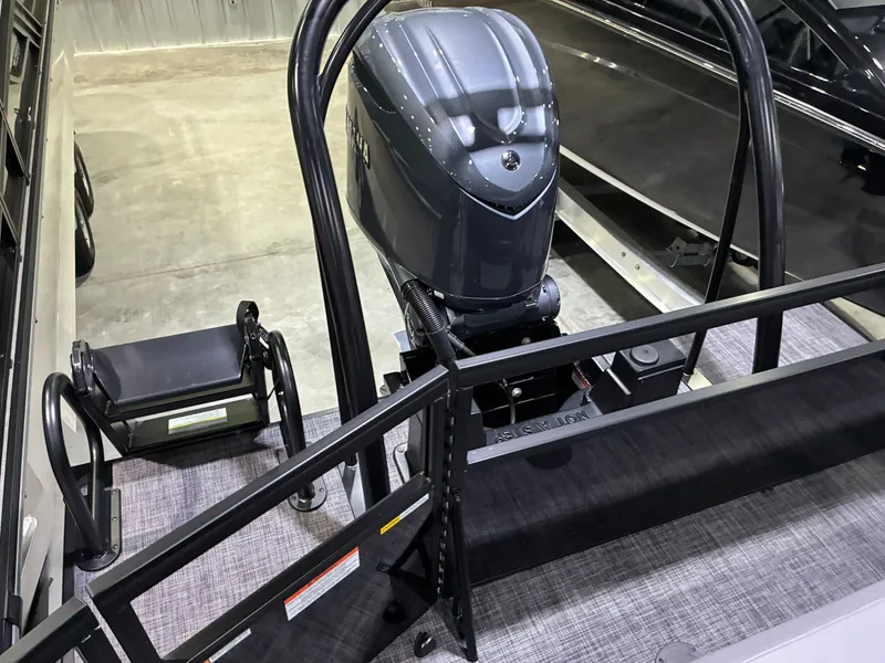 Slide: The Image of SunCatcher Elite 326 SL 2026 with powerful outboard motor. - 7