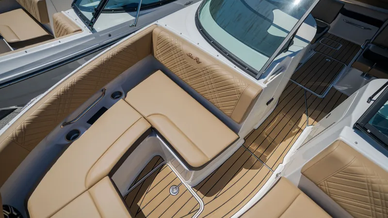 Slide: The Image of Sea Ray SDX 250 Outboard 2026 - 13