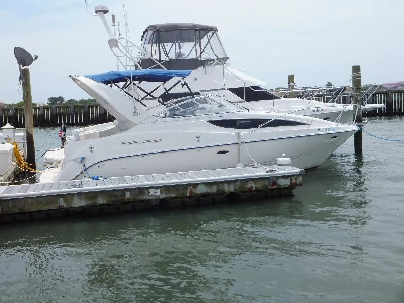 Slide: The Image of Bayliner 285 Cruiser 2004 - 0