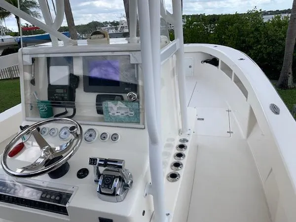 Slide: The Image of SeaVee 32 CC 2005 - 5