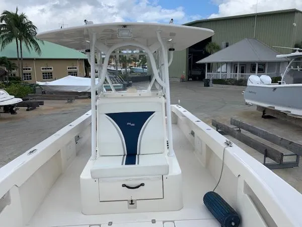 Slide: The Image of SeaVee 32 CC 2005 - 8