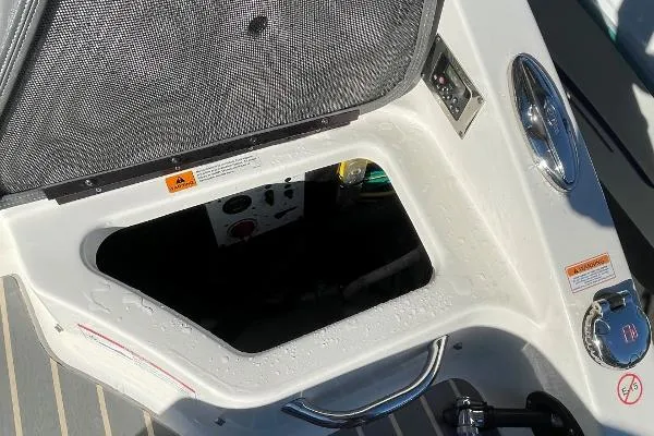 Slide: The Image of Chaparral 230 Suncoast 2018 - 11