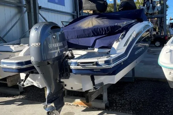 Slide: The Image of Chaparral 230 Suncoast 2018 - 6