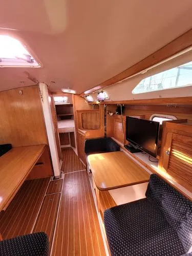Slide: The Image of Catalina 36 Mk II 2007 - 5