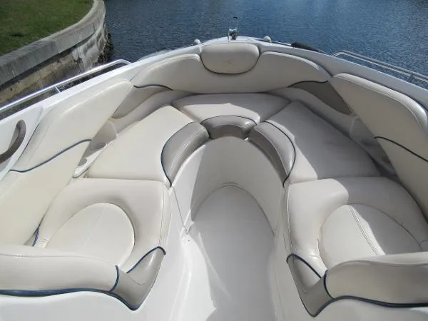 Slide: The Image of Monterey 298 Bowrider 2001 - 9