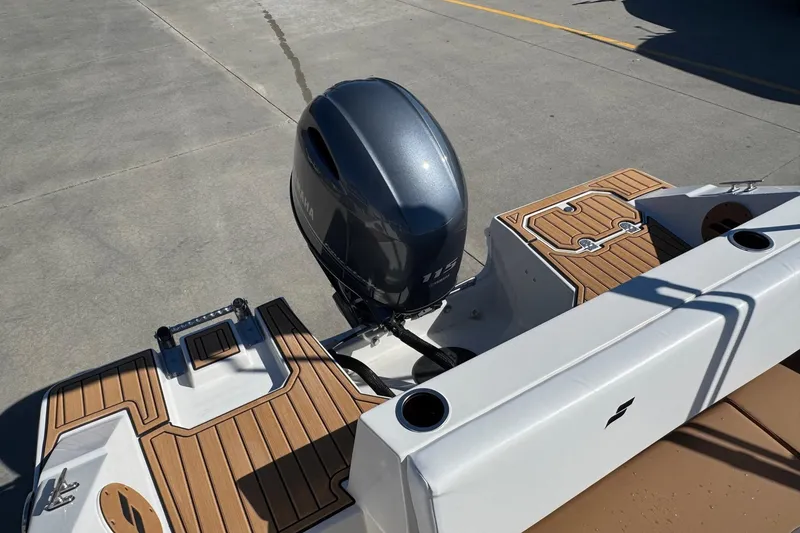 Slide: The Image of 2026 Starcraft SVX 171 OB boat with Yamaha outboard motor on deck. - 10