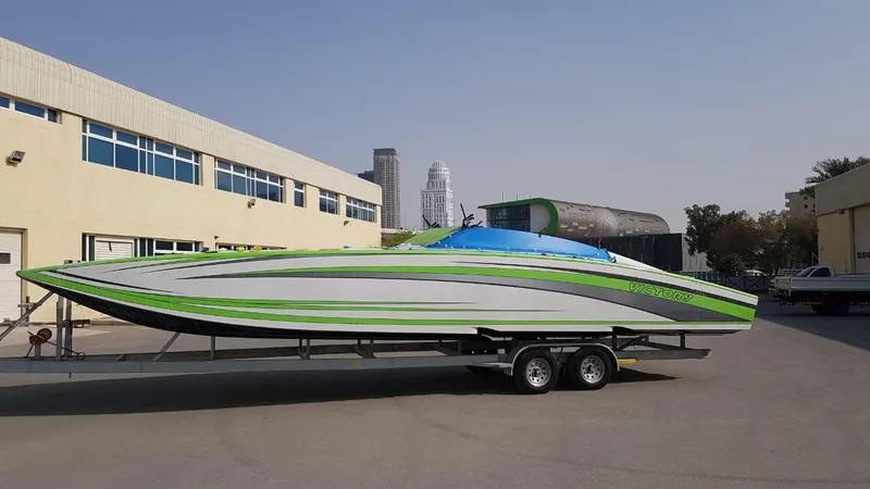 Slide: The Image of Victory Boats 34 VTX Cat 2020 - 3
