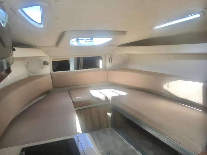 Slide: The Image of 2010 Sea Ray 260 Sundancer 15 - 15