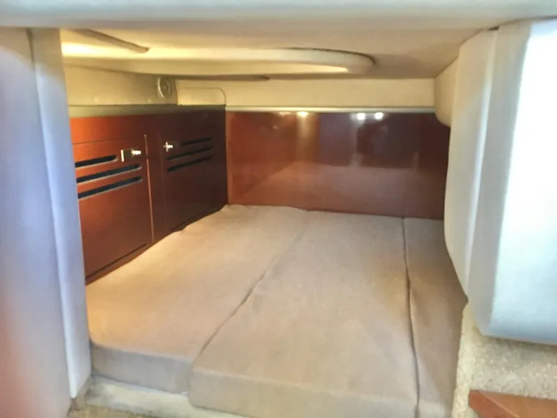 Slide: The Image of 2010 Sea Ray 260 Sundancer 16 - 16