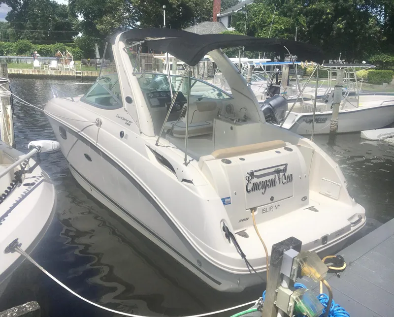 Slide: The Image of 2010 Sea Ray 260 Sundancer 3 - 3