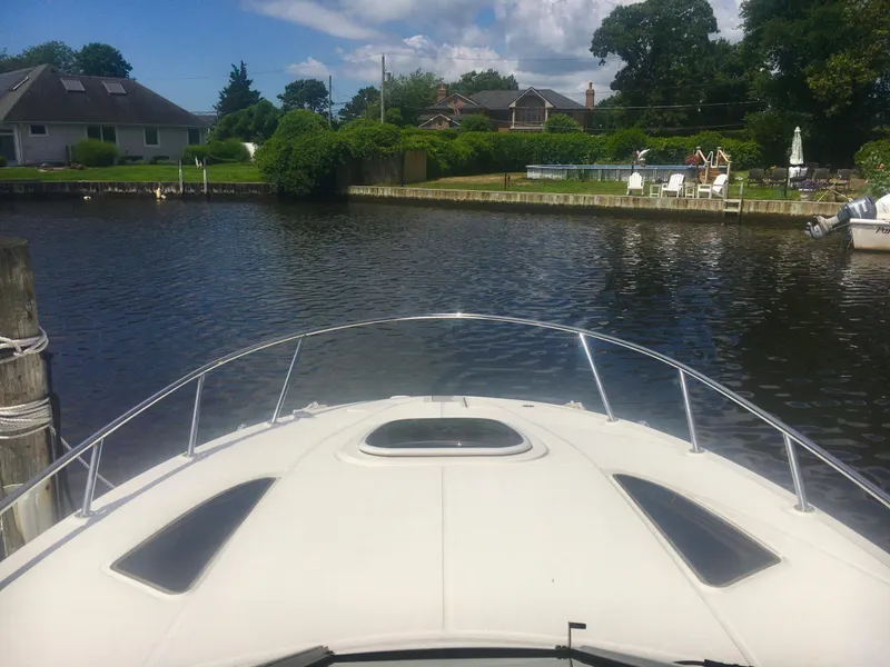 Slide: The Image of 2010 Sea Ray 260 Sundancer 4 - 4