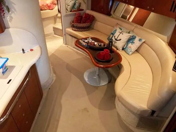Slide: The Image of Sea Ray 410 Sundancer 2002 - 1