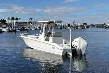 Slide: The Image of Boston Whaler 25 - Exterior - 4