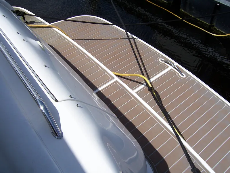 Slide: The Image of Sea Ray 450 Sundancer 1995 - 7