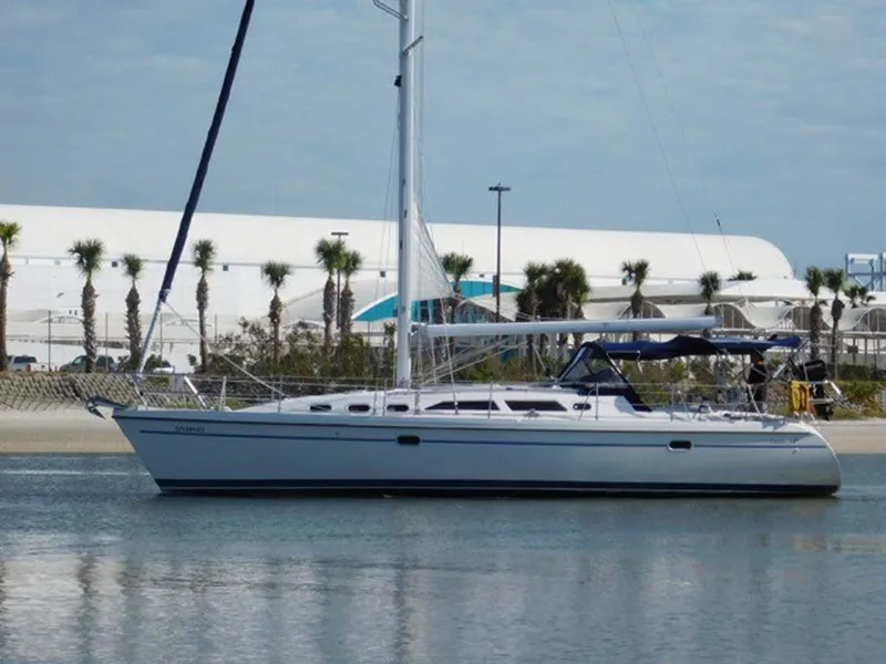 Slide: The Image of Catalina 380 380 2000 - 0