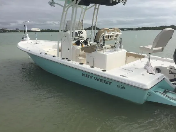 Slide: The Image of Key West 230 Bay Reef 2020 - 1