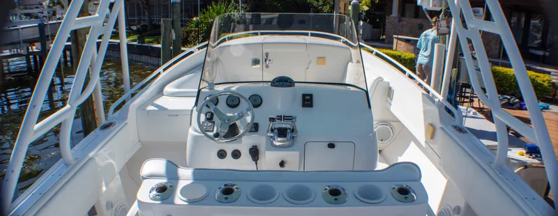 Slide: The Image of Intrepid Boat Works 323 Cuddy 2009 - 7