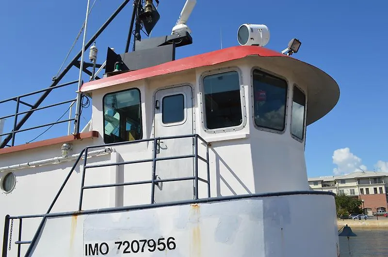 Slide: The Image of SAN DIEGO MARINE CONST CO 3,000 hp Tug 1964 - 11
