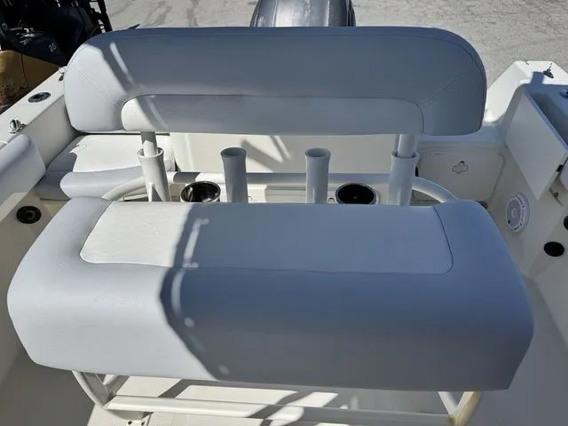 Slide: The Image of Sailfish 220 CC 2016 - 17