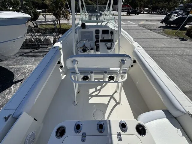 Slide: The Image of Sailfish 220 CC 2016 - 7